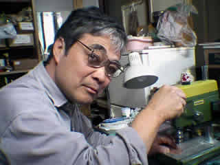 Ogni 4704 PiTracer è assemblato personalmente da Mr. 
Kimura.