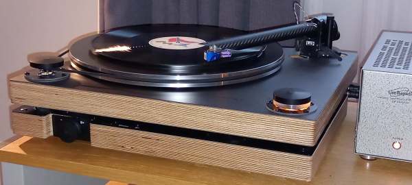 [Giradischi Clearaudio con DS Audio]