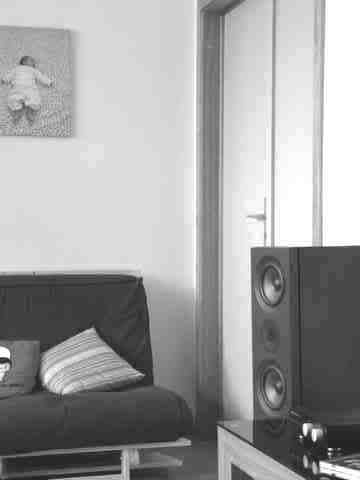 [AudioQuadro] width=