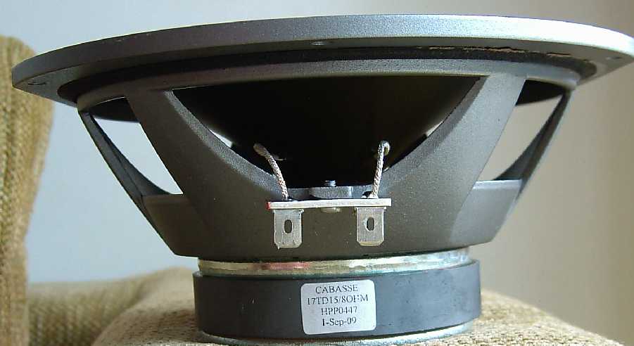 [I midwoofer 17MD15 delle Cabasse Jersey]
