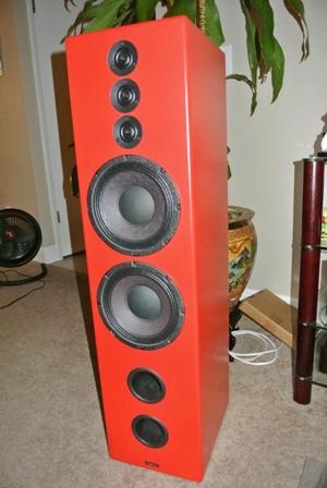 [Tekton Designs Enzo loudspeaker]