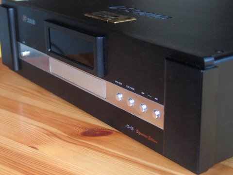 [ESound CD-E5 SE - right view]