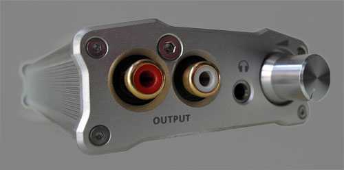 [iFi-audio iDAC headphone control and RCA's]