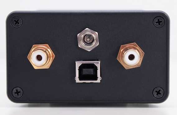 [John Kenny, JKDAC32 USB DAC rear view]