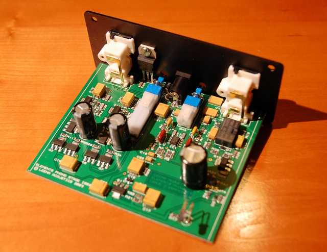 [Leema Elements Phono inside]