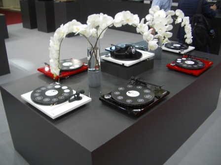 PRO-JECT