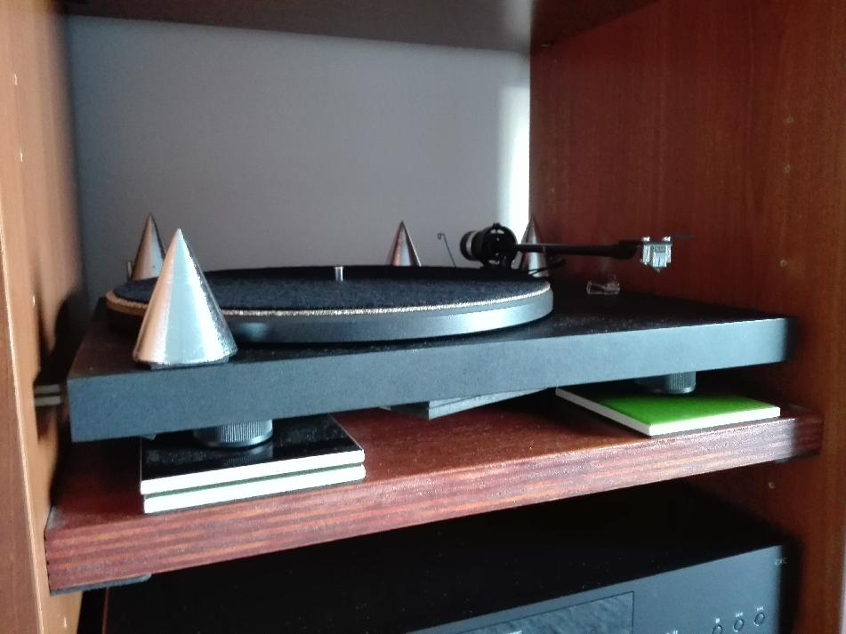 [Modifiche a giradischi Pro-Ject]