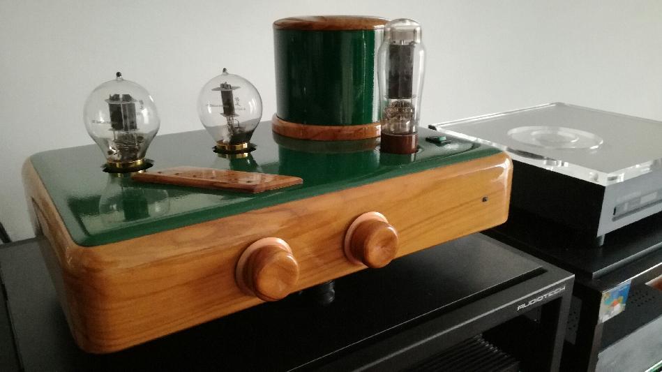 [Sala d'ascolto]