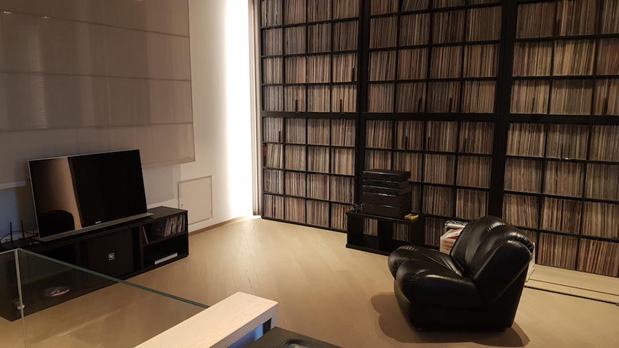 [Sala d'ascolto]