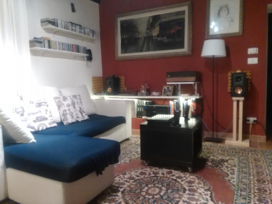 [Sala d'ascolto]