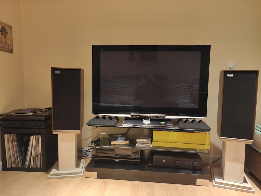 [Sala d'ascolto]
