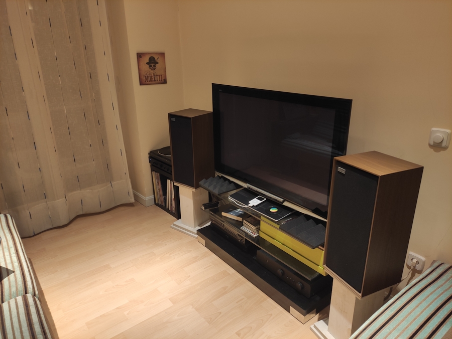[Sala d'ascolto]