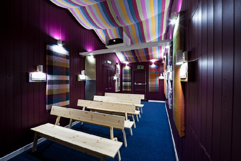 [Sala d'ascolto]