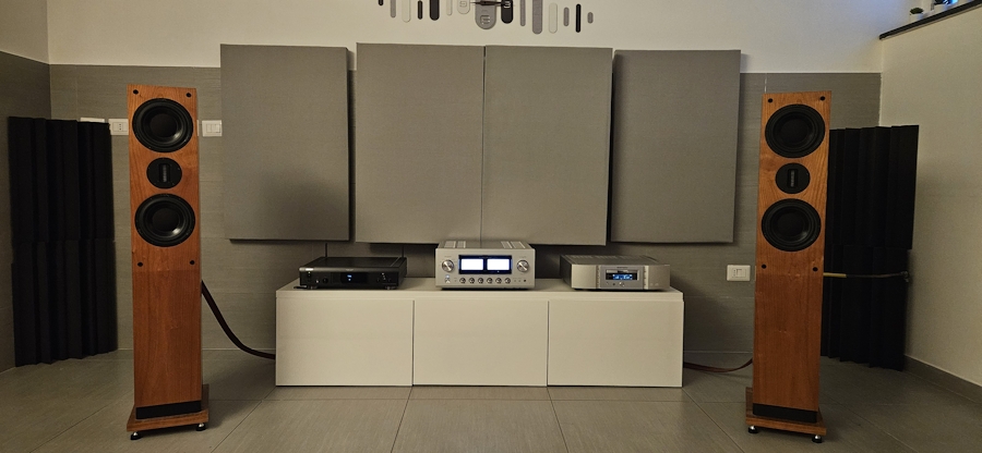 [Sala d'ascolto]