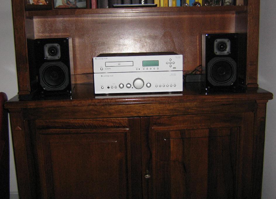 [Disposizione impianto HiFi]