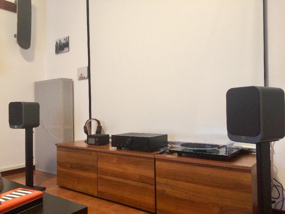 [Sala d'ascolto]