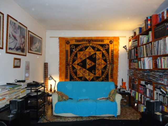 [Sala d'ascolto]