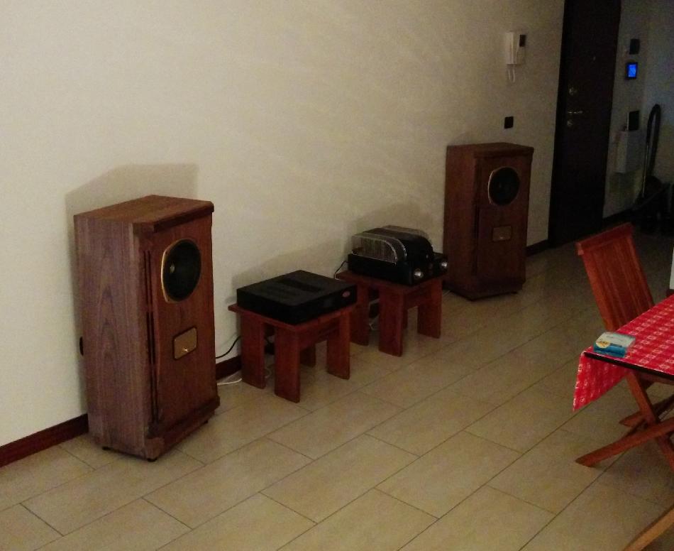 [Sala d'ascolto]