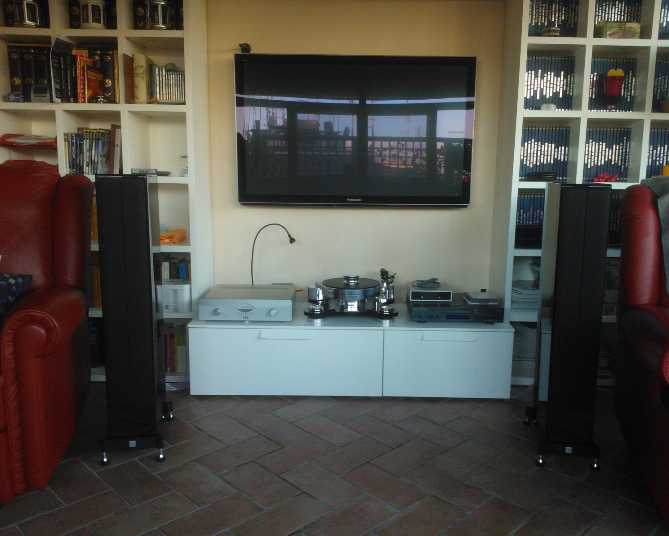 [Sala d'ascolto]