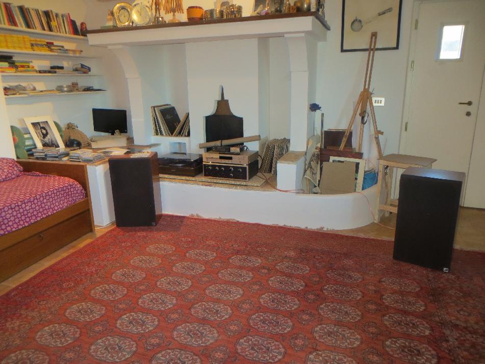 [Sala d'ascolto]