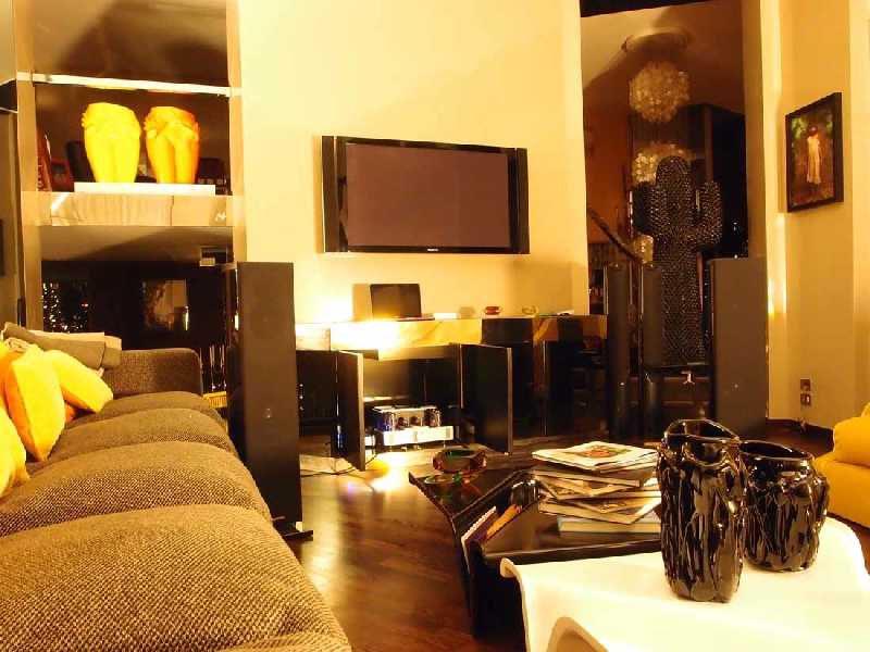 [Sala d'ascolto]