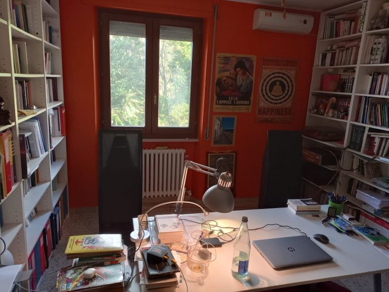 [Sala d'ascolto]