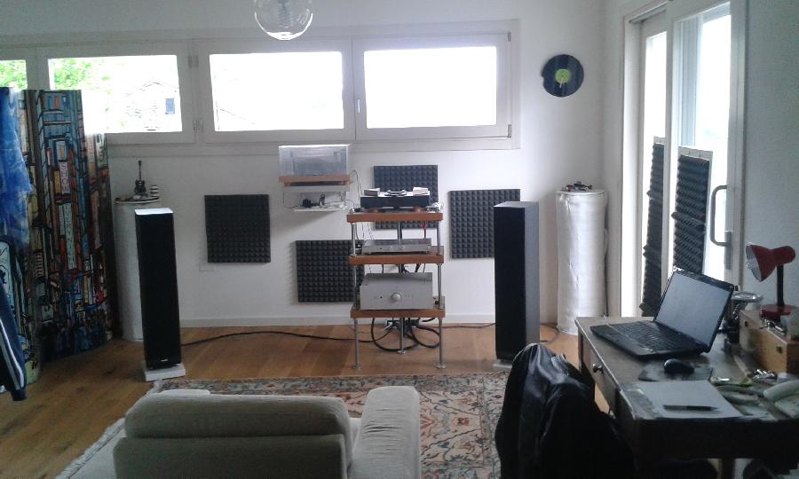 [Sala d'ascolto]