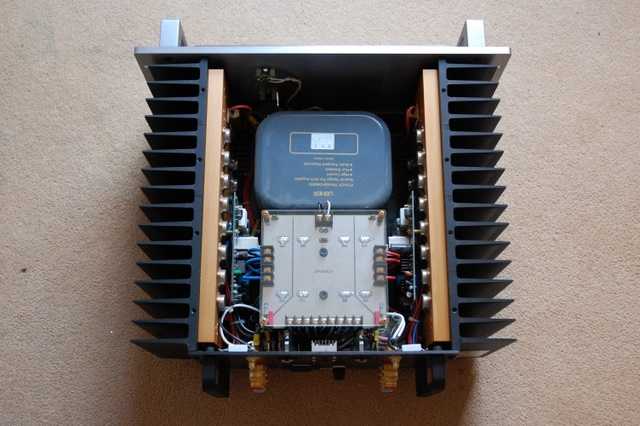[ThreeAmplifiers]
