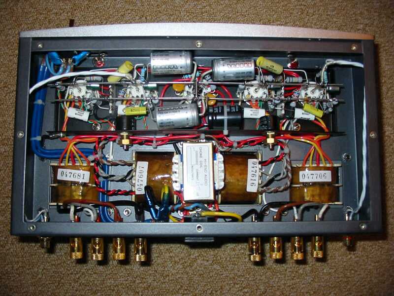 [Vista interna dell'amplificatore MiniMax]