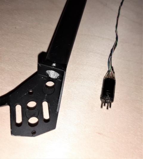 [Akito headshell connectors]