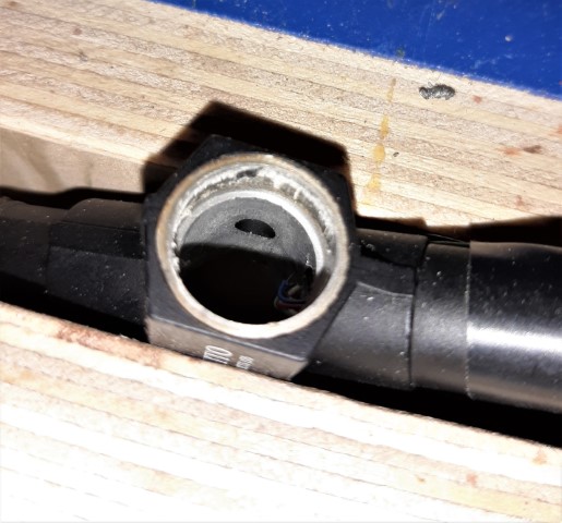 [Akito vertical bearing housing]