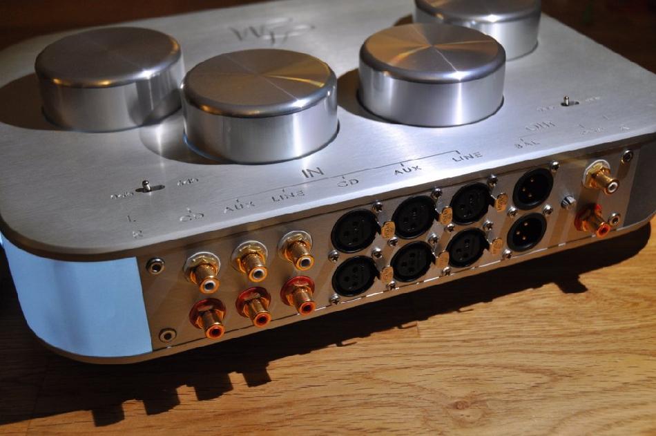 [AM RS preamp - rear view]