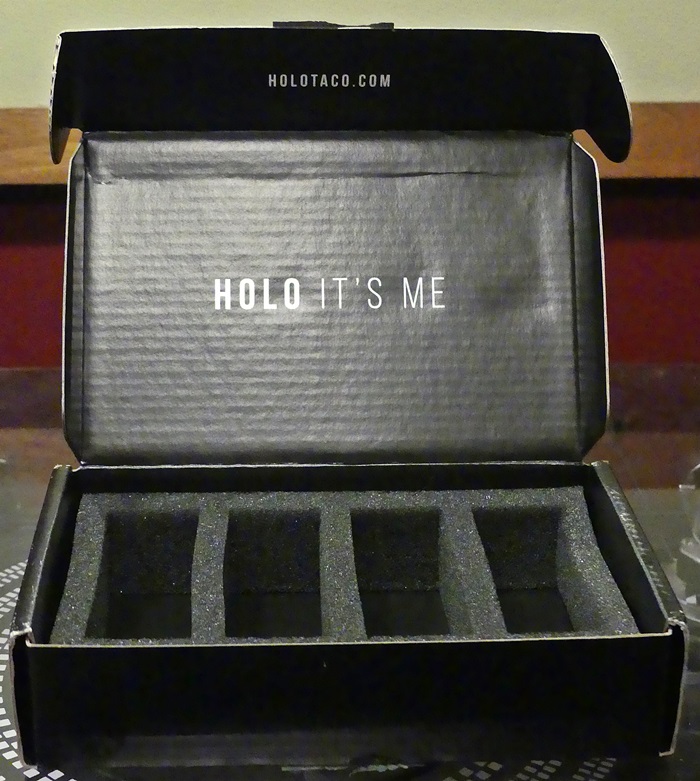 [scatola Holo Taco, open]