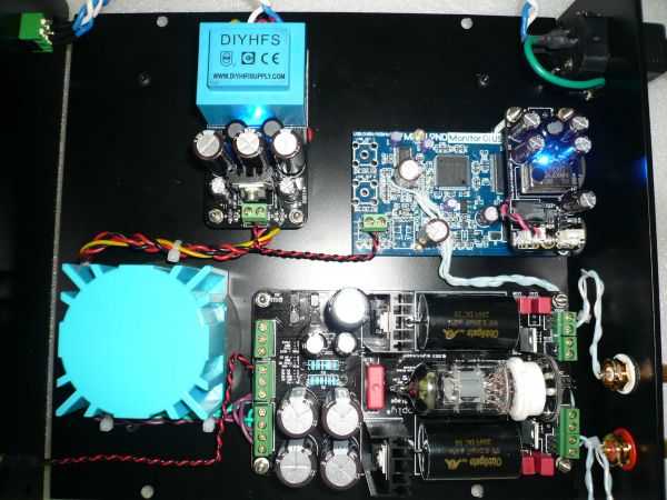 [L'interno del DAC USB Diy HiFi Supply Cleo]