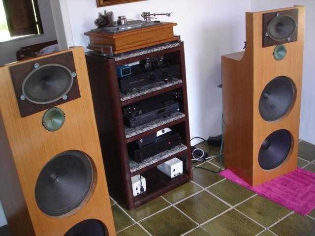 [Dario HiFi system]