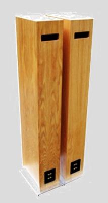[Alacrity Audio Dundee6 speakers - rear view]