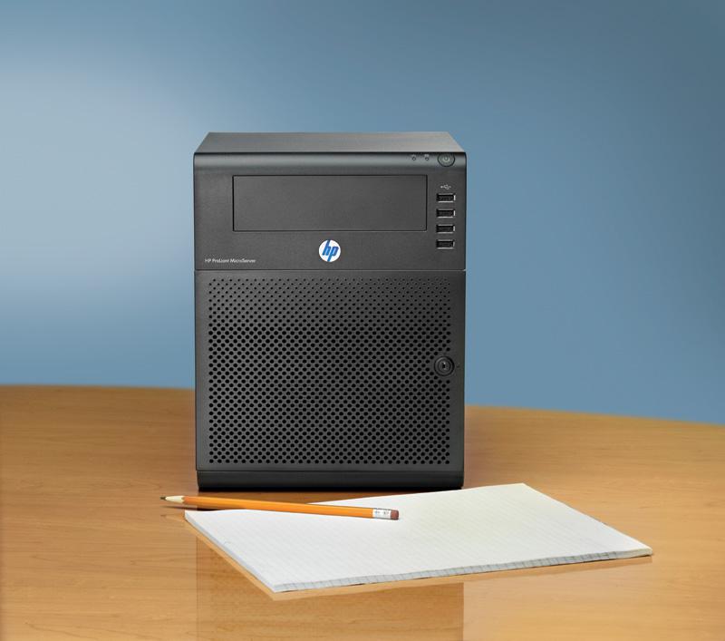 [Server HP Proliant Micro - vista anteriore]