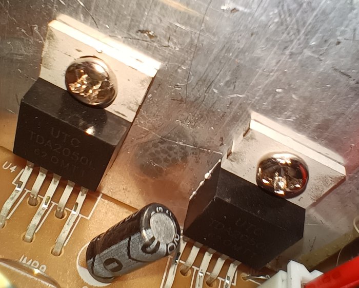 [Lonpoo LP816 - internal view of the power stage]