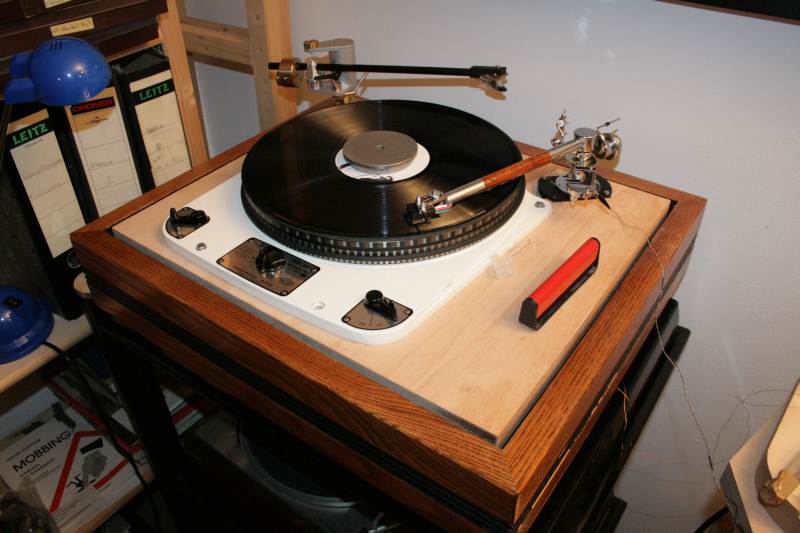 [il Garrard 301 nella base Loricraft]