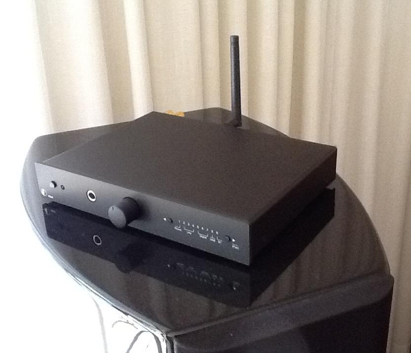 [MaiA integrated amplifier - front view]