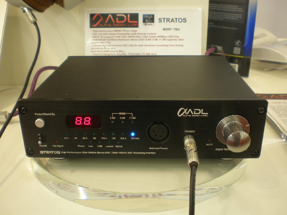 YBA Design WD202 D/A headphone amplifier