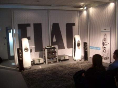 ELAC Concentro M