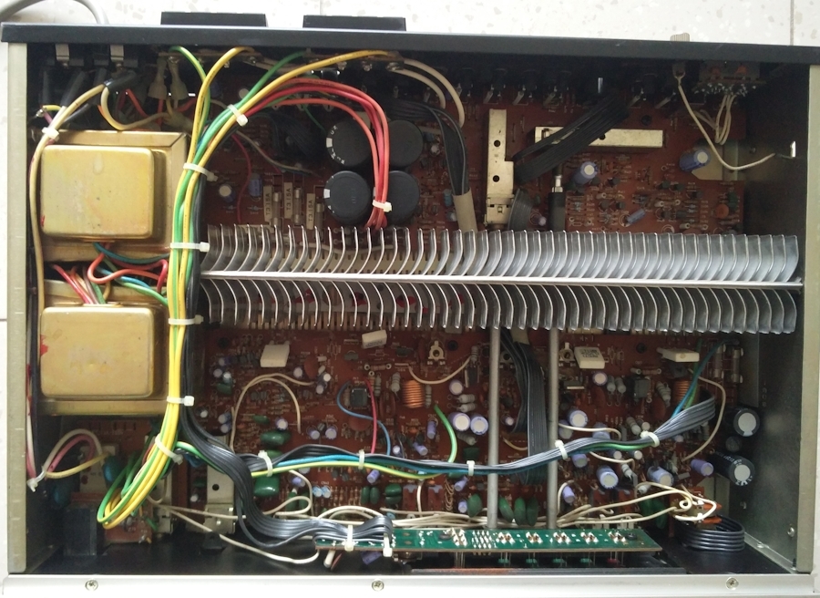 nad3140_inside.jpg