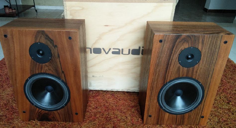 [Novaudio Classic 8 - pair]