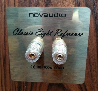 [Novaudio Classic 8 - vista posteriore]