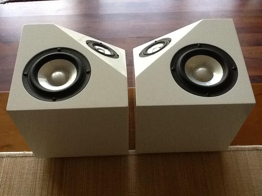 [Omuni Mini loudspeakers]