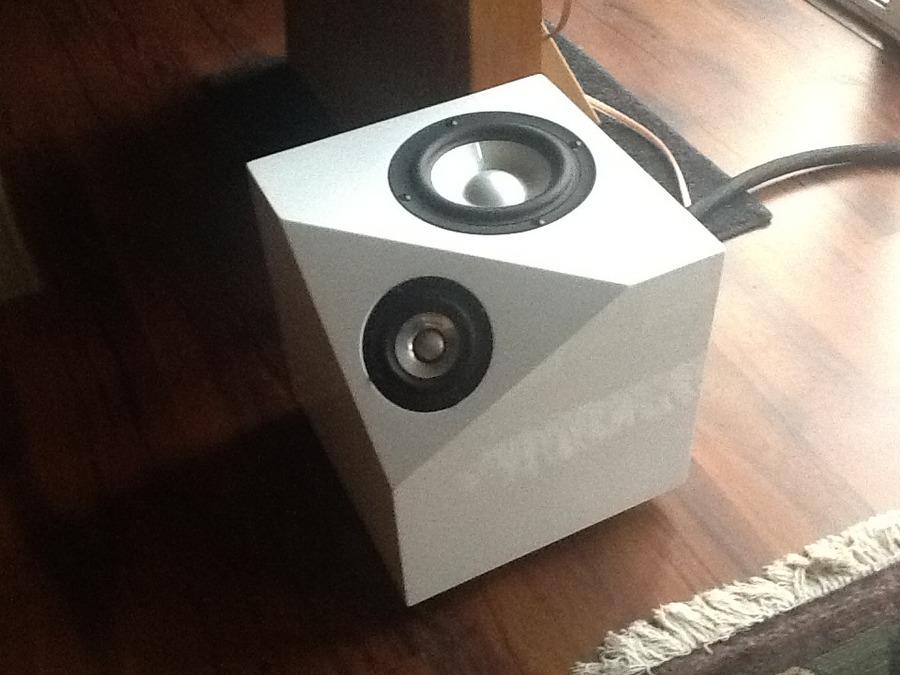 [Omuni Mini loudspeakers]