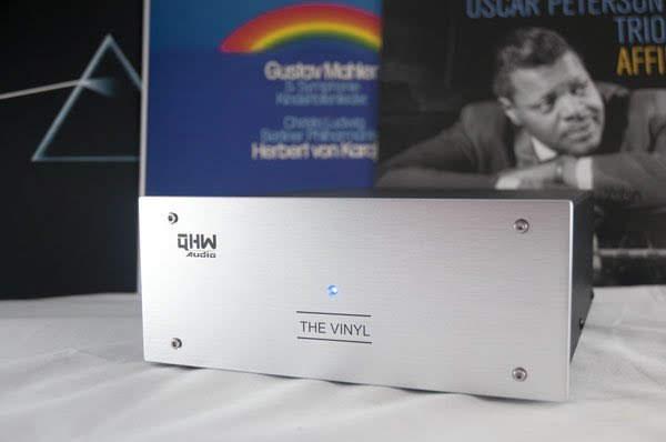 [The Vinyl phono stage - front view]
