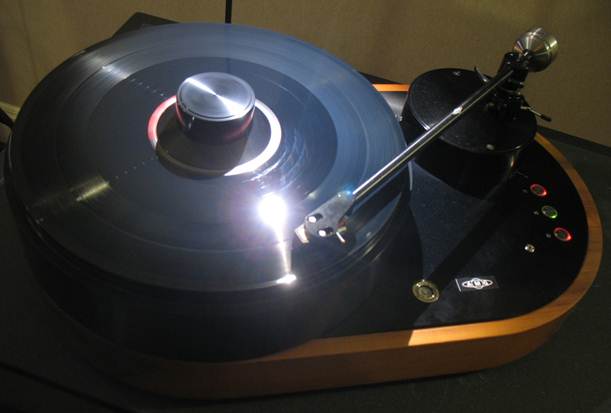 AMG turntable