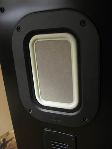 FAL speaker closeup